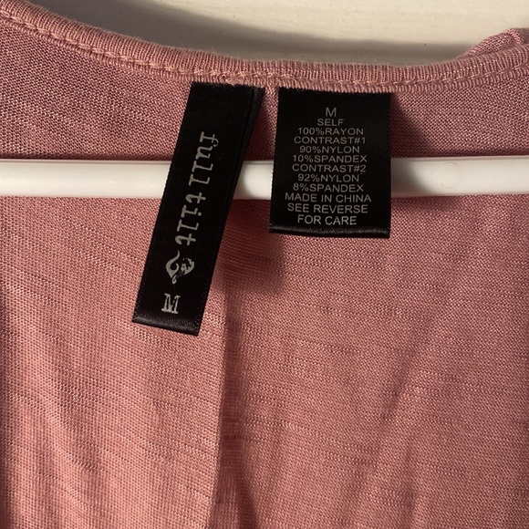 Ruffle front tank - Picture 3 of 4